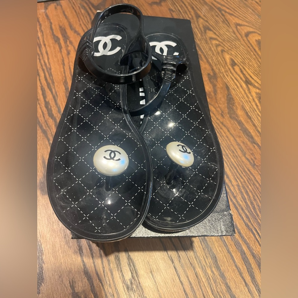 Authentic Chanel Sandal Thong